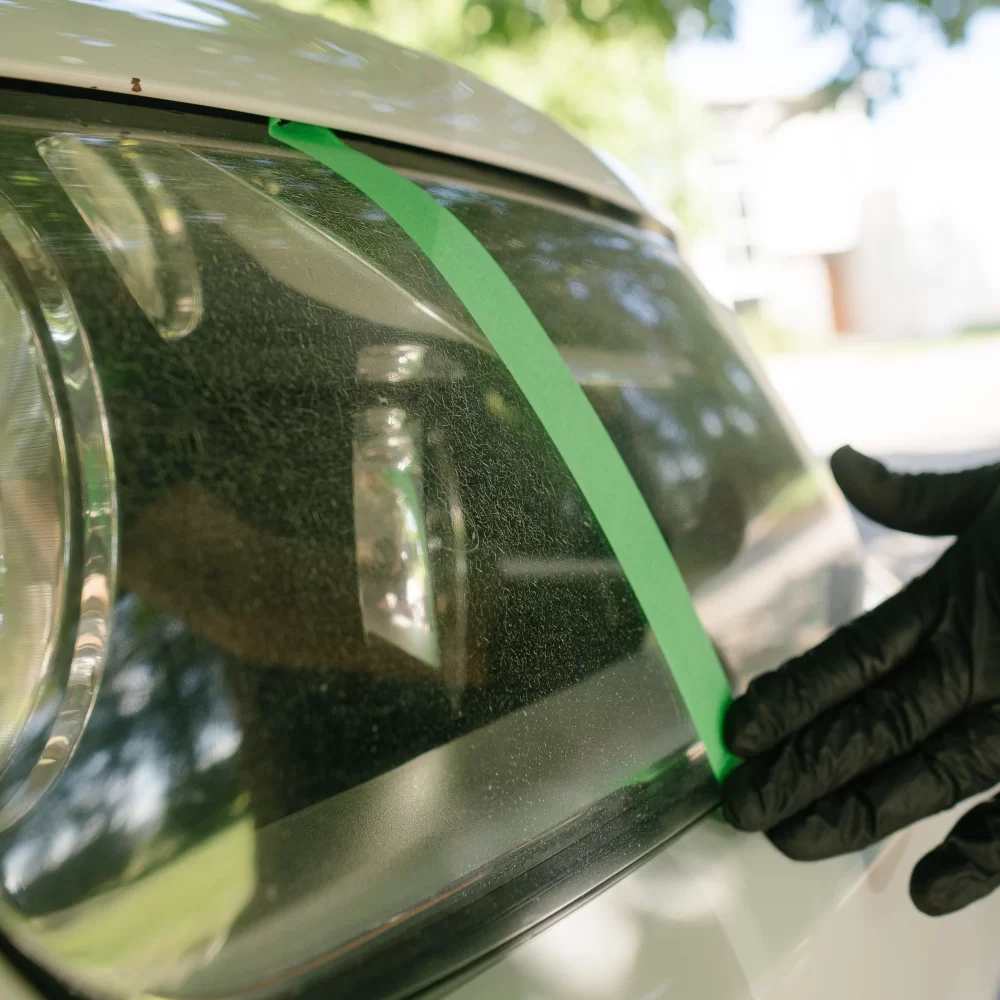 como resturar las farolas de mi carro